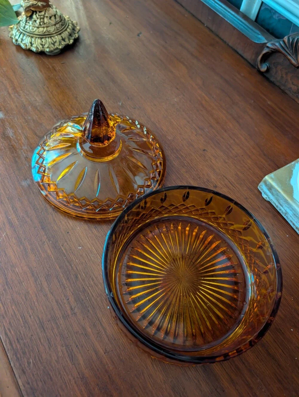 Vintage Indiana Glass Amber Lidded Candy Dish and Lid Princess Pattern 6